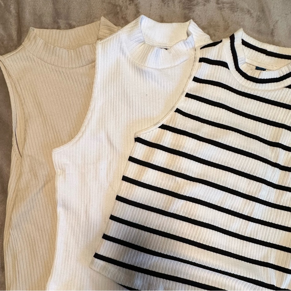 Old Navy Crop tops NWT